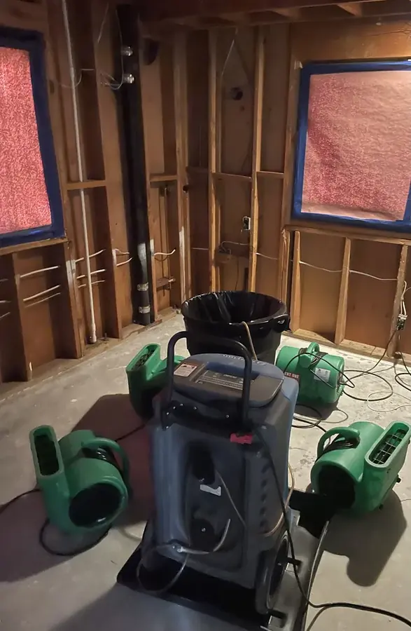 Burst pipe water damage in a Riverton, NJ home