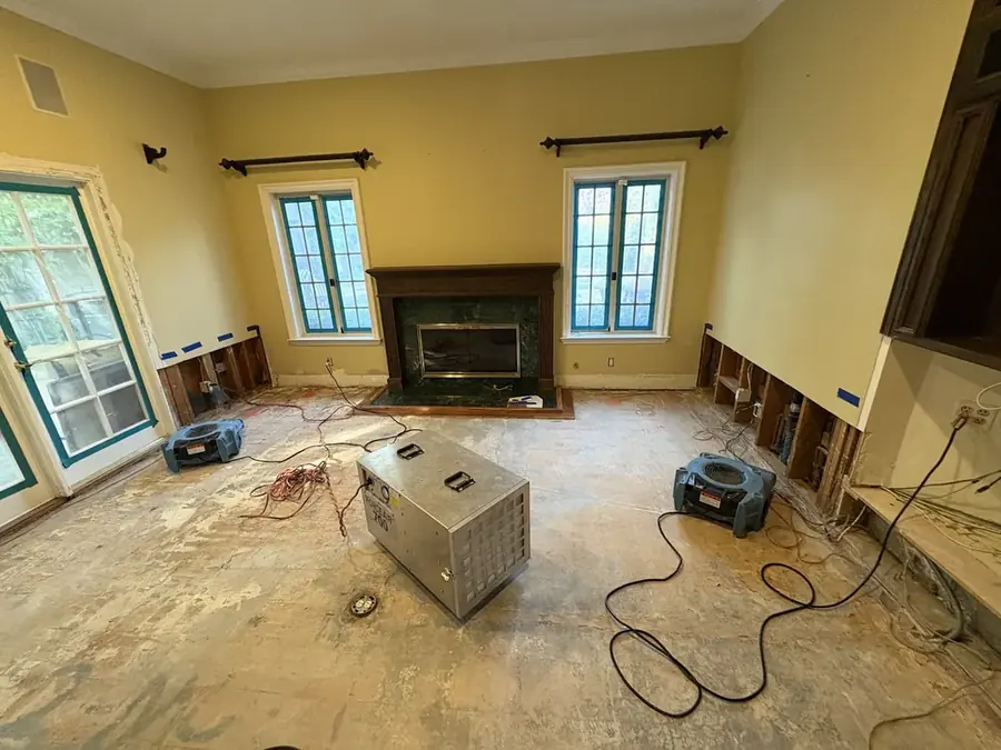 Ceiling water damage in a Riverton, NJ home